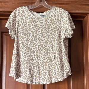 Old Navy Women's Short Sleeve Leopard Print Tee - Cream and Tan